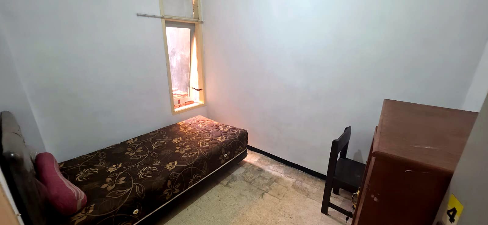 Kamar 4